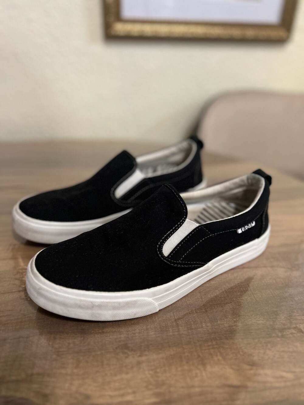 Taos Rubber Soul RBS-130 Black Canvas Slip-On Sneakers Size 9.5